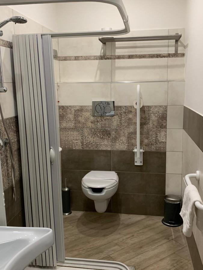 Gasthof Ughetti 21 2*